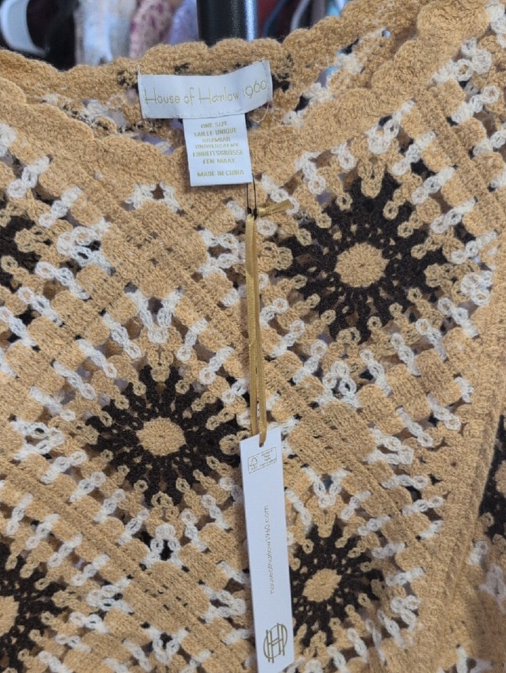 House Of Harlow 1960 Cream And Brown Crochet Sweater NWT - Picture 3 of 4